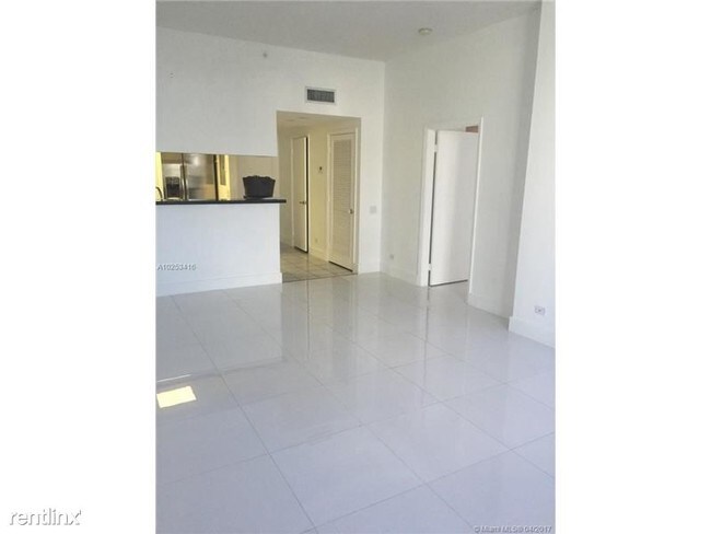 Building Photo - 701 Brickell Key Blvd