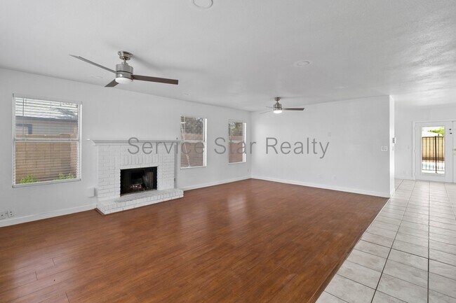 Building Photo - 4767 W Piute Ave