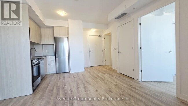 Building Photo - 7437 Kingston Rd