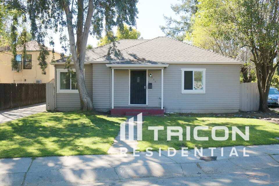 Primary Photo - 820 Franklin Ave