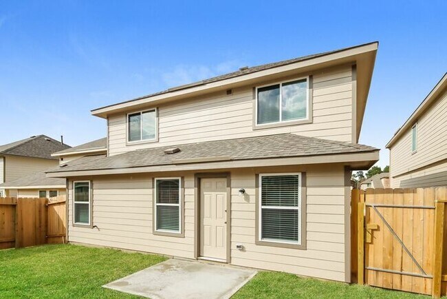 Building Photo - 4838 Sweet Chestnut Ln