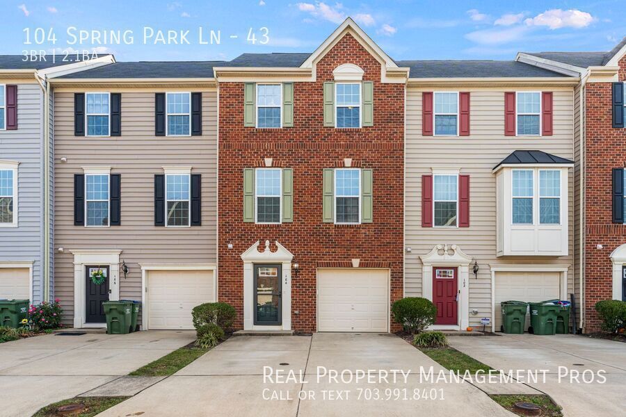 Foto principal - 3 Bed Townhome near I-95!