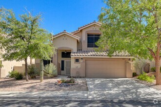 Building Photo - 8621 Sierra Cima Ln
