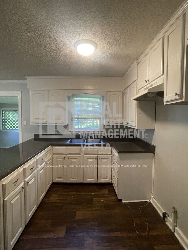 Foto del edificio - 3278 O'Hara Dr N