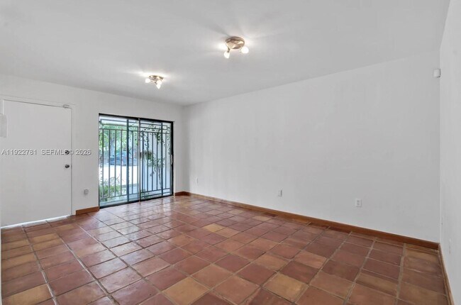 Foto del edificio - 3001 SW 1st Ave