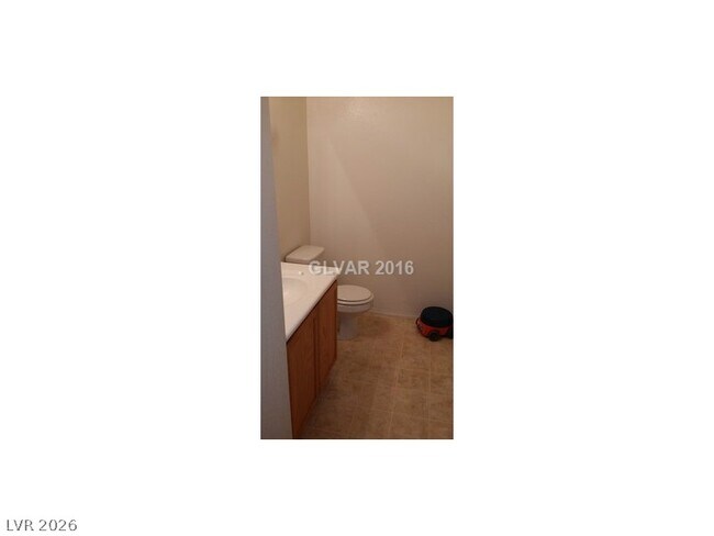 Foto del edificio - 5855 W Old English Ct