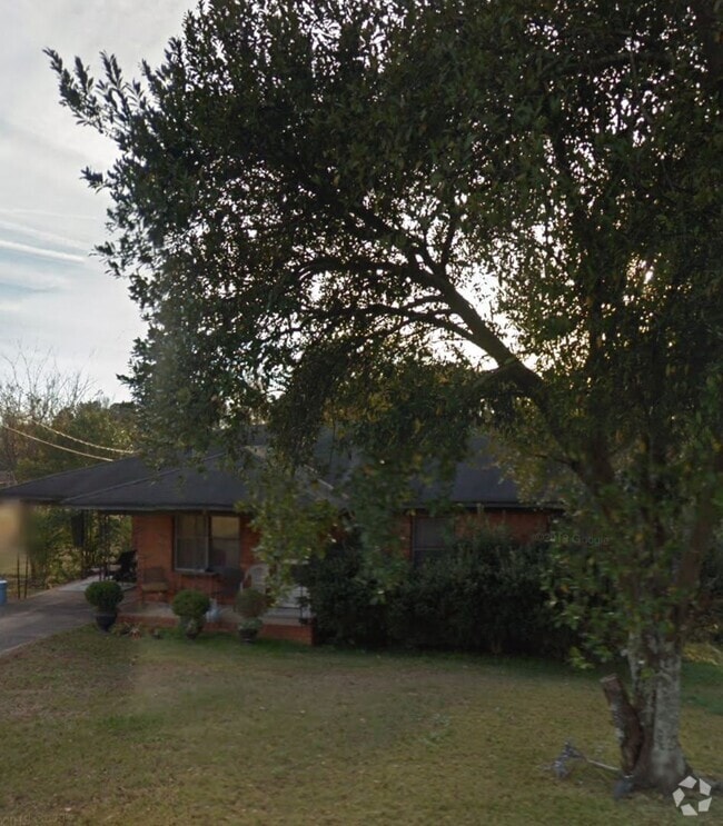 Building Photo - 3478 Willow Ln