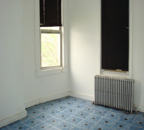 Building Photo - 105-107 Oak St