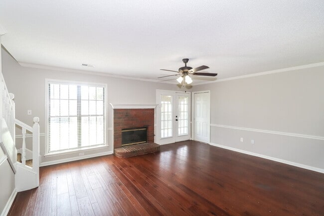 Building Photo - 4365 Barrymor Dr
