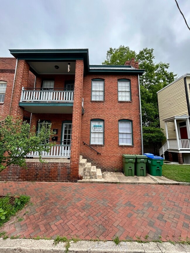 Building Photo - 2114 E Leigh St