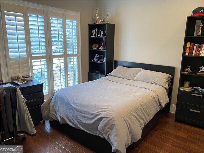 Foto del edificio - 1602 Chadwick Ridge Dr NW