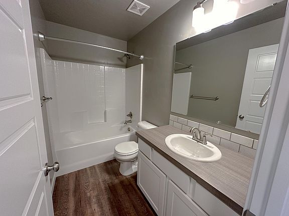 Foto del edificio - 257 N Sevenoaks Ave