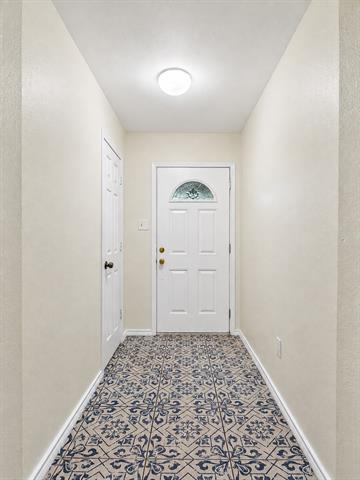 Foto del edificio - 7618 Thistle Ln