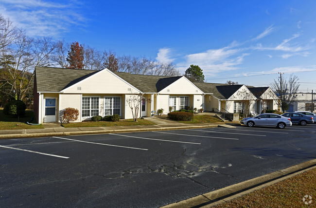 Building Photo - Residences at Haymount