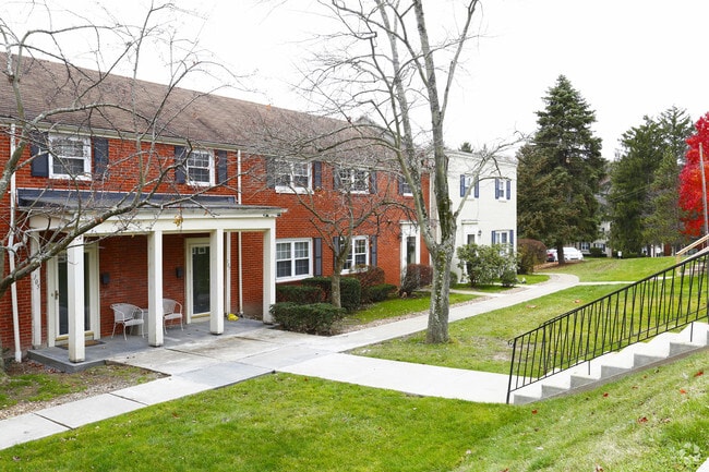 Building Photo - Rossview Heights Townhomes