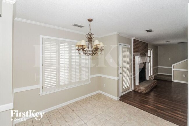 Foto del edificio - 3302 Bellmont Cove