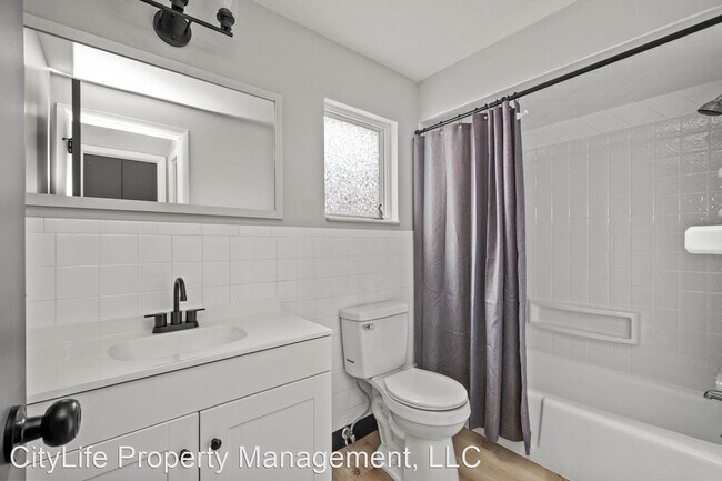 Building Photo - 3 br, 2 bath House - 1509 Maple Avenue