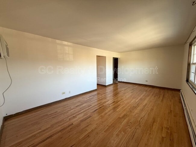 Foto del edificio - 515-525 North Highview Avenue
