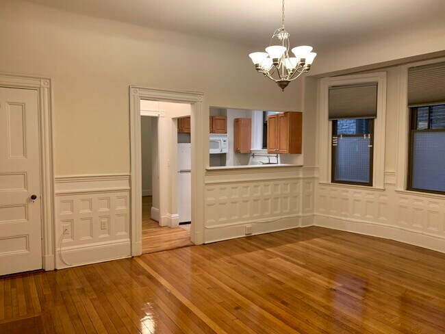 Foto del edificio - 208 Newbury St