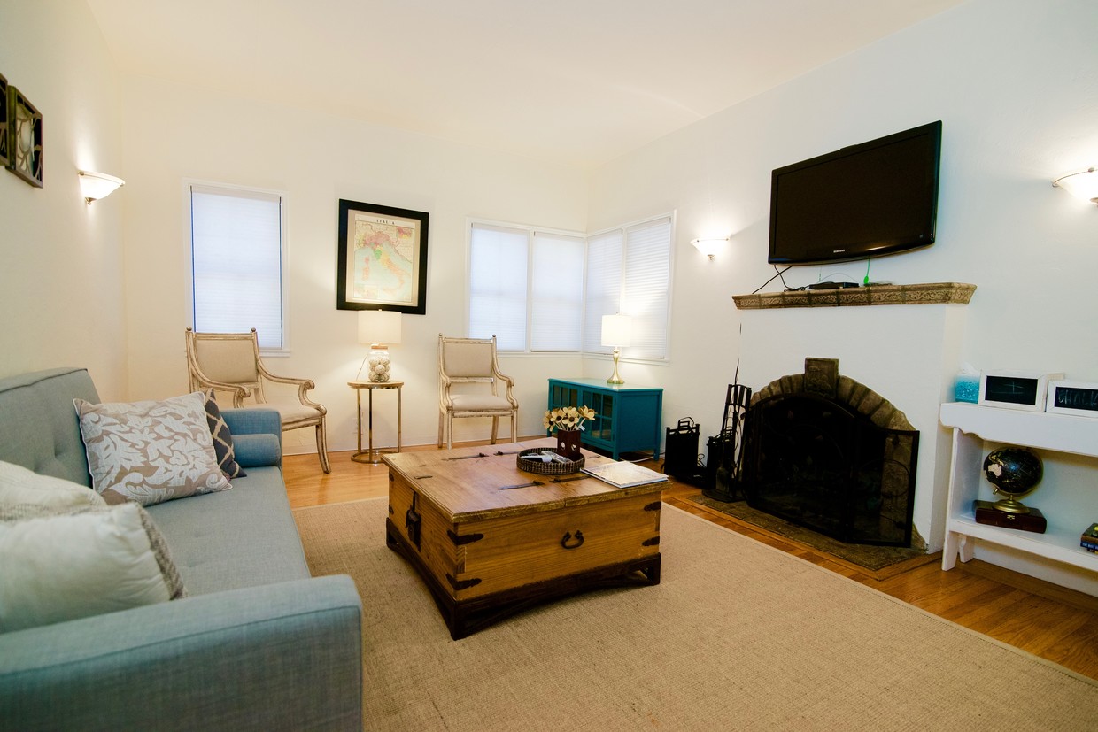 42 Arch St, Redwood City, CA 94062 Apartment for Rent in Redwood City