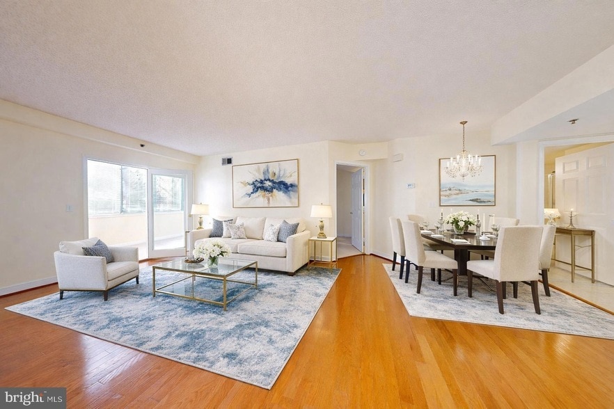 Photo - 1045 N Utah Street Unit 308