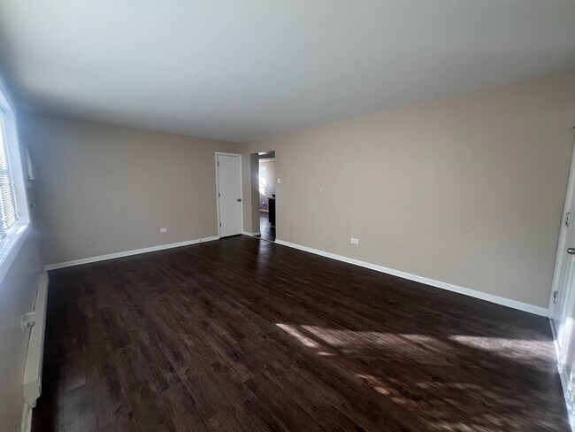 Foto del edificio - 4225 Forest Ave