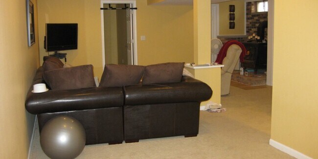 Foto del edificio - 2125 Hollywood Blvd