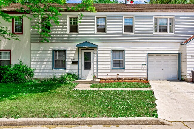 Foto del edificio - 5606 Berry Ct