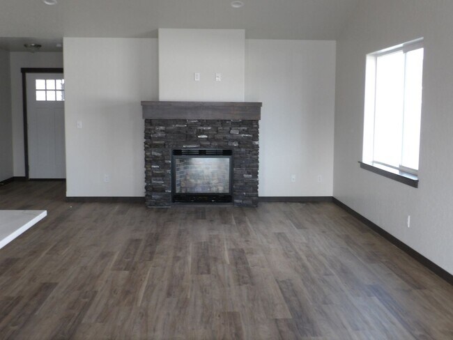 Foto del edificio - Beautiful home in Rathdrum!