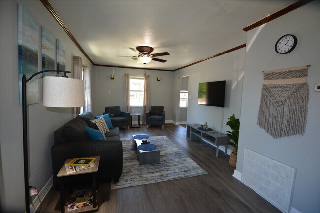 Foto del edificio - 1217 9th Ave N