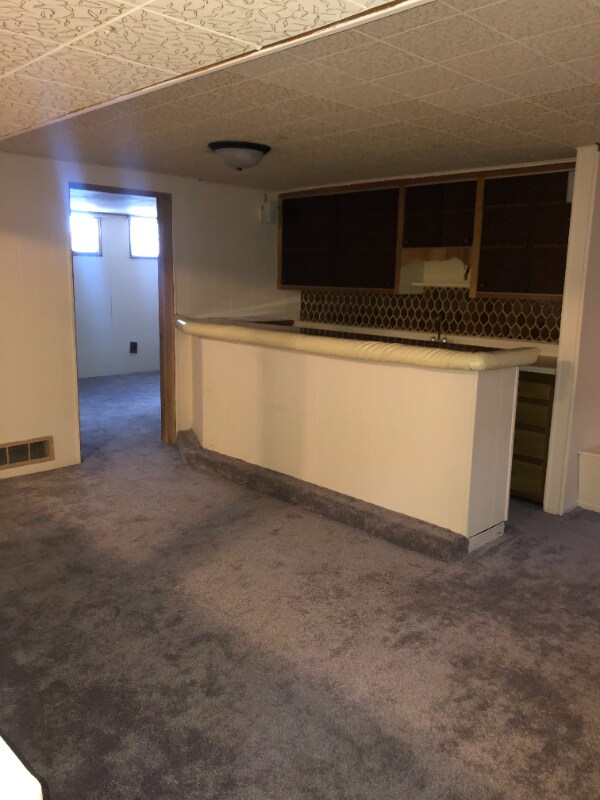 Foto del edificio - 419 W 5th Ave