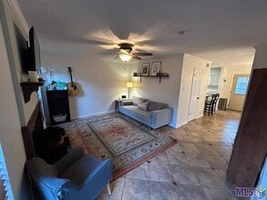 Building Photo - 929 Ridgepoint Ct