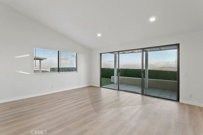 Foto del edificio - 30962 Ariana Ln