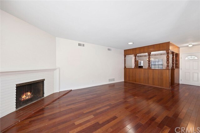 Building Photo - 16474 Janine Dr