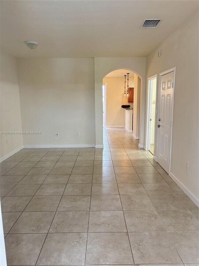 Building Photo - 23825 SW 117th Ct