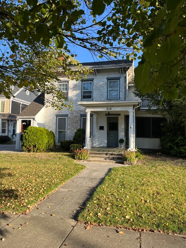 Building Photo - 310 W Sandusky St