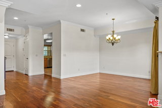 Building Photo - 1050 N Edinburgh Ave
