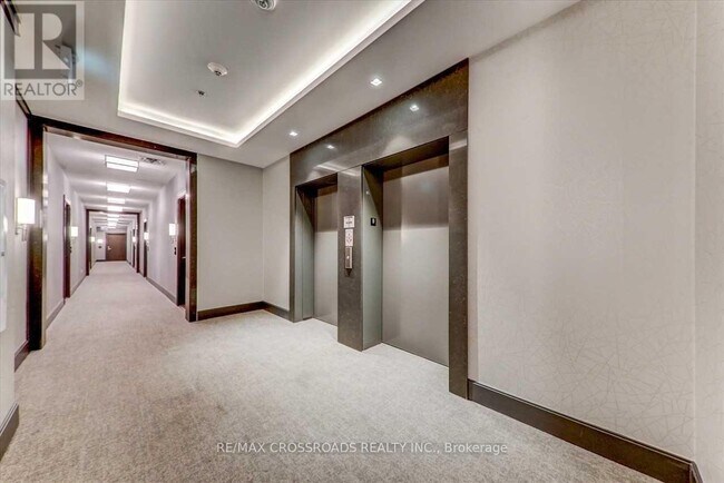 Building Photo - 278 Buchanan Dr