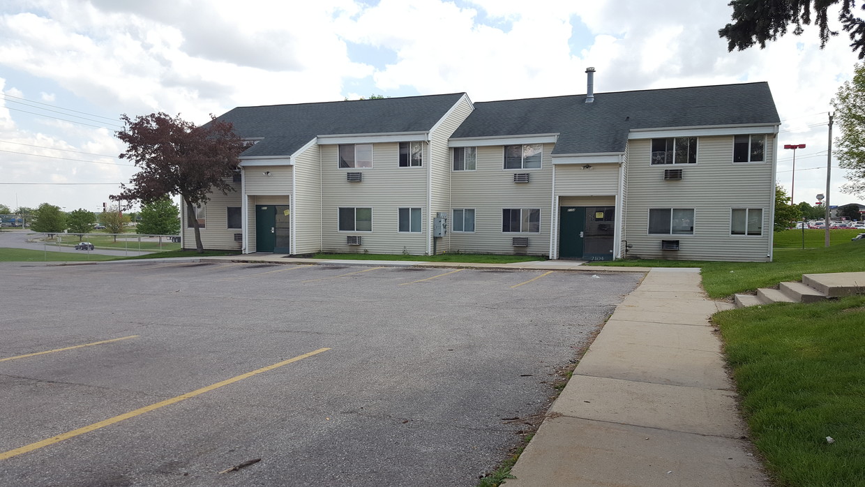 Primary Photo - Greenridge Apartments