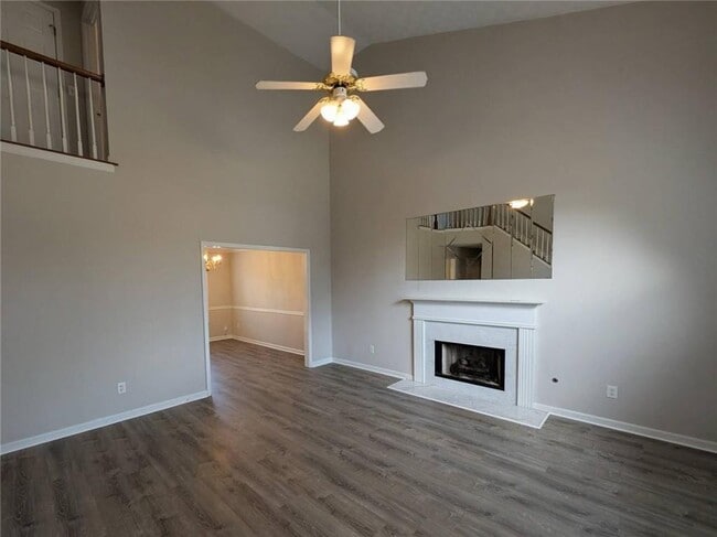 Foto del edificio - 2817 Manor Glen Ln NW