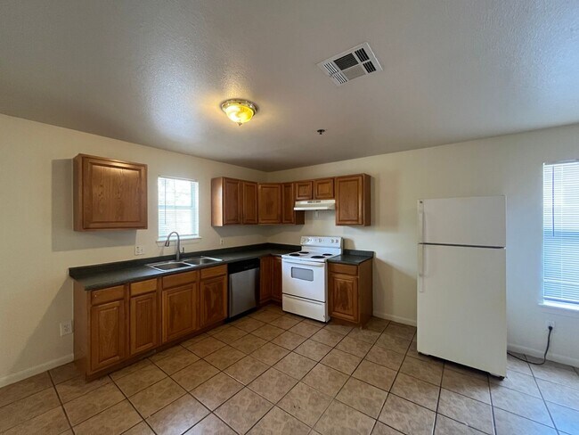 Foto del edificio - 6707 Brothers Ln