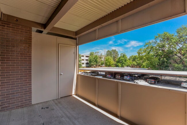 Photo - 2227 Canyon Blvd Townhome