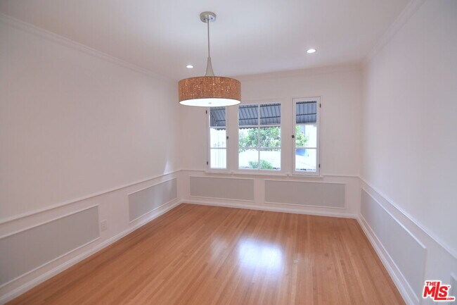 Foto del edificio - 1020 S Bedford St