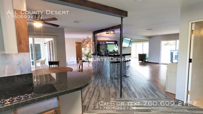 Building Photo - 74760 Fairway Dr