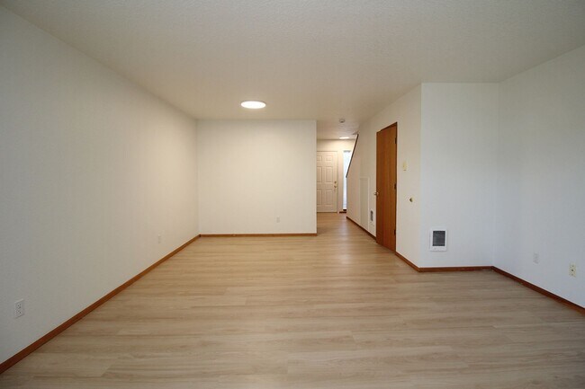 Foto del edificio - 470-470 W Gloucester St