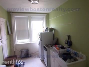 Foto del edificio - 1687 Commonwealth Avenue