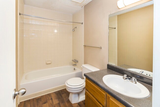 Cheyenne Crest Apartments Apartments Colorado Springs