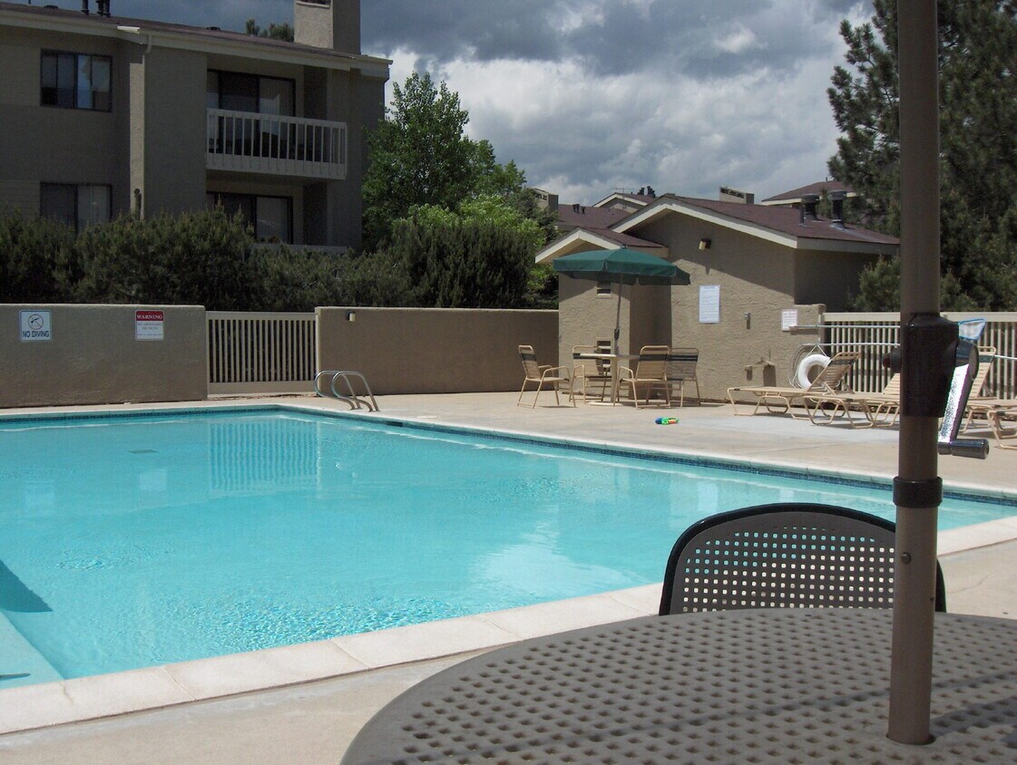 Primary Photo - "Charming 2-Bed, 2-Bath Condo Retreat in B...