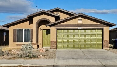 Building Photo - 3648 S Desert Oasis Dr