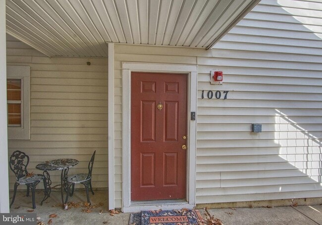 Photo - 1007 Fallcrest Ct Apartment